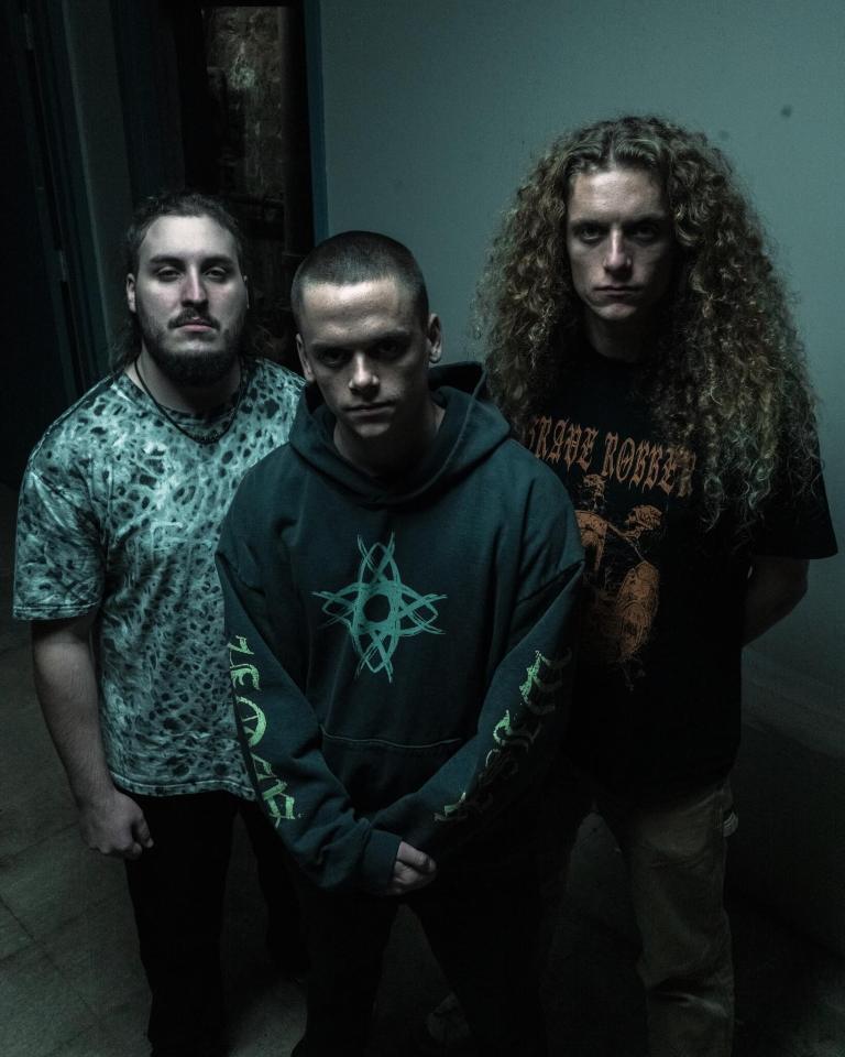 The Black Dahlia Murder、ギタリストBrianがボーカルへとに転向、Ryan